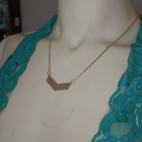Necklace - Picture 3 of 6